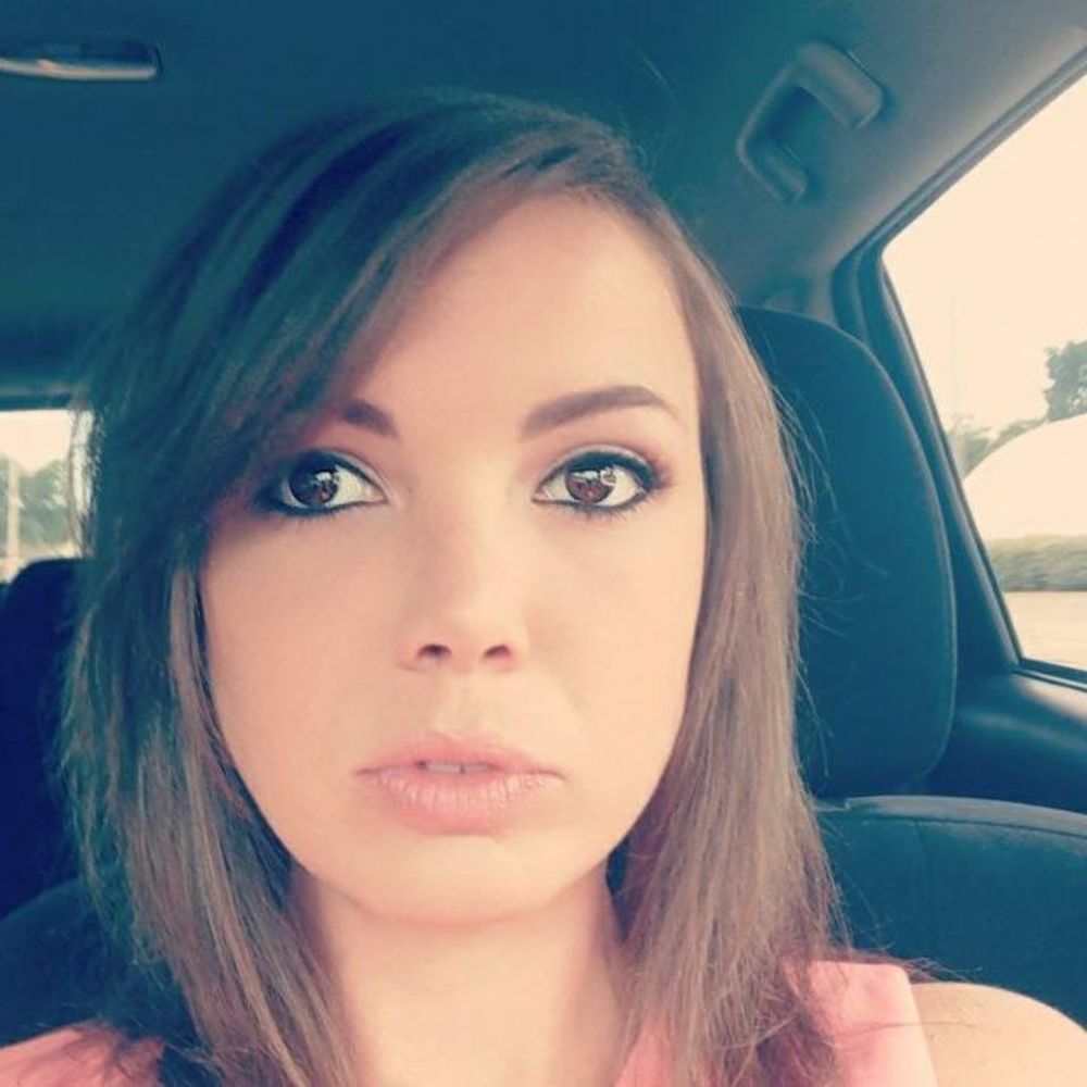 Meet your Posher, Alexandra